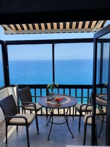 Very Romantic Seaview Apartment Patalavaca Mogan With Warm Pool 외부 사진